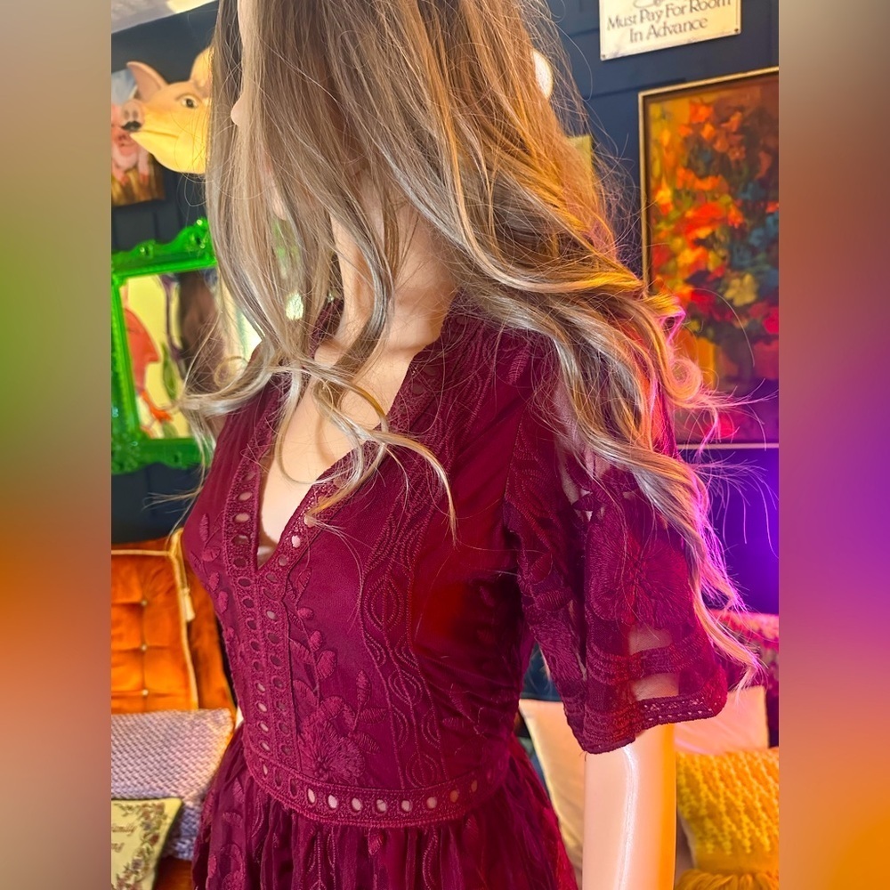 Maroon Boho Lace Sheer Dress Sz S - NEW - Picture 4 of 8